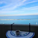 Apartmán Illeoncavallo - Sea-view Flat With Terrace
